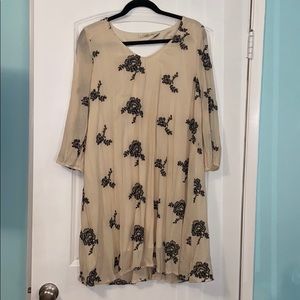 Cream floral detailed long sleeve dress